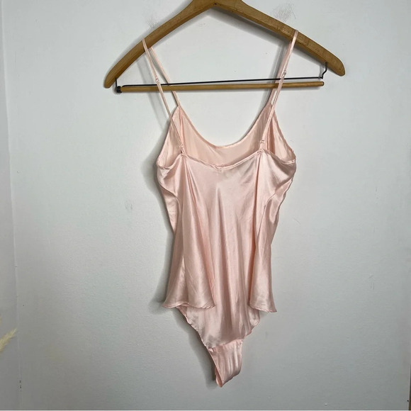 VINTAGE Victoria's Secret Gold Label Silk Heart Embroidered Ruffle Teddy Size S - Picture 5 of 15